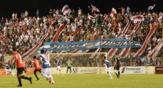 Foto de la galería: En un partido flojito, La Franja rescató un punto