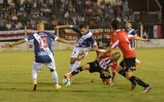 Foto de la galería: En un partido flojito, La Franja rescató un punto