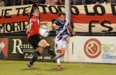 Foto de la galería: En un partido flojito, La Franja rescató un punto