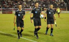 Foto de la galería: En un partido flojito, La Franja rescató un punto