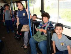 Foto de la galería: Cinco mil chicos pintaron el dibujo más largo del mundo en la costanera