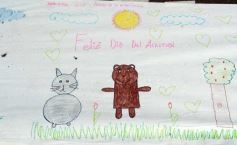 Foto de la galería: Cinco mil chicos pintaron el dibujo más largo del mundo en la costanera