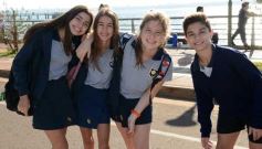 Foto de la galería: Cinco mil chicos pintaron el dibujo más largo del mundo en la costanera