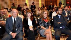 Foto de la galería: El Tribunal Electoral presentó el Móvil Democracia y el nuevo Carnet de Elector Extranjero