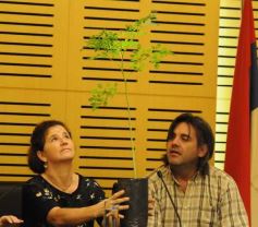 Foto de la galería: Presentaron proyecto de estación experimental de Moringa en la Legislatura