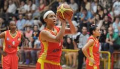 Foto de la galería: Tokio debutó en la Superliga con un triunfo ante Obras