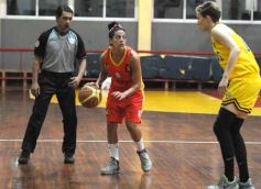 Foto de la galería: Tokio debutó en la Superliga con un triunfo ante Obras