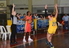 Foto de la galería: Tokio debutó en la Superliga con un triunfo ante Obras