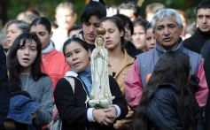 Foto de la galería: Fátima convocó a miles de sus hijos en la tradicional peregrinación