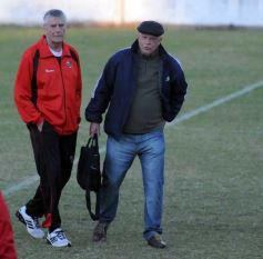 Foto de la galería: Los Zuccarelli asumieron como DT de Guaraní