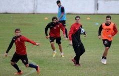 Foto de la galería: Los Zuccarelli asumieron como DT de Guaraní