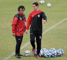 Foto de la galería: Los Zuccarelli asumieron como DT de Guaraní