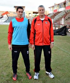 Foto de la galería: Los Zuccarelli asumieron como DT de Guaraní