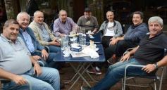 Foto de la galería: Los incansables voluntarios de Techo, Diego Latorre y nuestros amigos de siempre