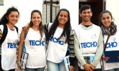 Foto de la galería: Los incansables voluntarios de Techo, Diego Latorre y nuestros amigos de siempre