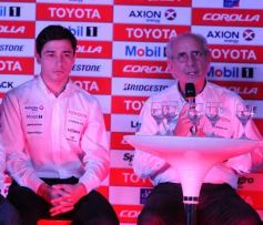 Foto de la galería: Matías Rossi, bien acompañado, en Toyomi