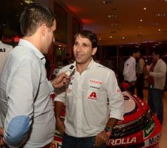 Foto de la galería: Matías Rossi, bien acompañado, en Toyomi