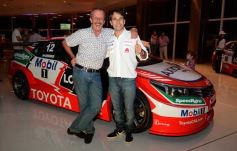 Foto de la galería: Matías Rossi, bien acompañado, en Toyomi