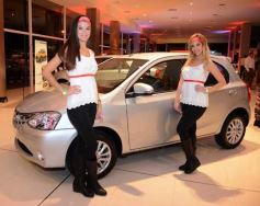 Foto de la galería: Matías Rossi, bien acompañado, en Toyomi