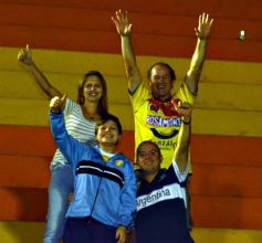 Foto de la galería: No hay mal que dure cien años: Crucero volvió a ganar