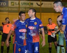 Foto de la galería: No hay mal que dure cien años: Crucero volvió a ganar