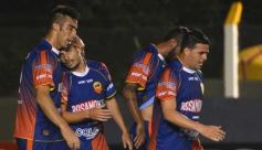 Foto de la galería: No hay mal que dure cien años: Crucero volvió a ganar