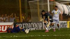 Foto de la galería: No hay mal que dure cien años: Crucero volvió a ganar