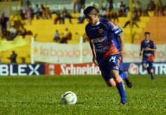 Foto de la galería: No hay mal que dure cien años: Crucero volvió a ganar