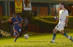 Foto de la galería: No hay mal que dure cien años: Crucero volvió a ganar