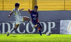 Foto de la galería: No hay mal que dure cien años: Crucero volvió a ganar