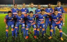 Foto de la galería: No hay mal que dure cien años: Crucero volvió a ganar