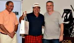 Foto de la galería: Hugo Passalacqua entregó los trofeos a los destacados de la Copa Tiger