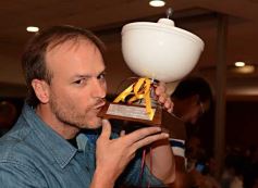 Foto de la galería: Hugo Passalacqua entregó los trofeos a los destacados de la Copa Tiger