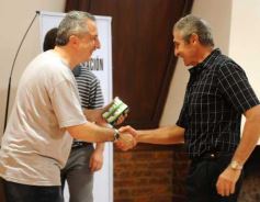 Foto de la galería: Hugo Passalacqua entregó los trofeos a los destacados de la Copa Tiger