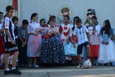 Foto de la galería: Recrearon la gesta de Mayo en el Colegio del Carmen