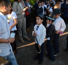 Foto de la galería: Recrearon la gesta de Mayo en el Colegio del Carmen