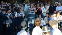 Foto de la galería: Recrearon la gesta de Mayo en el Colegio del Carmen