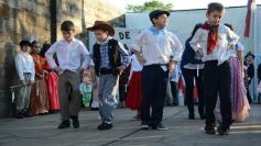 Foto de la galería: Recrearon la gesta de Mayo en el Colegio del Carmen