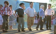 Foto de la galería: Recrearon la gesta de Mayo en el Colegio del Carmen