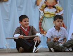 Foto de la galería: Recrearon la gesta de Mayo en el Colegio del Carmen