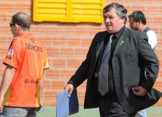 Foto de la galería: El Colectivero se despertó y lo liquidó al Santo