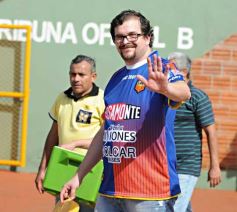 Foto de la galería: El Colectivero se despertó y lo liquidó al Santo