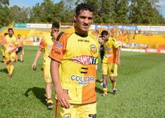 Foto de la galería: El Colectivero se despertó y lo liquidó al Santo