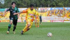 Foto de la galería: El Colectivero se despertó y lo liquidó al Santo