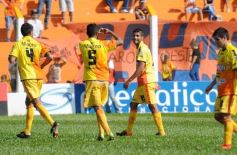 Foto de la galería: El Colectivero se despertó y lo liquidó al Santo