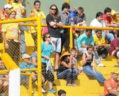 Foto de la galería: El Colectivero se despertó y lo liquidó al Santo