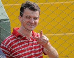 Foto de la galería: El Colectivero se despertó y lo liquidó al Santo