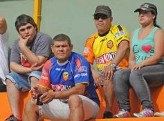 Foto de la galería: El Colectivero se despertó y lo liquidó al Santo