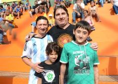 Foto de la galería: El Colectivero se despertó y lo liquidó al Santo