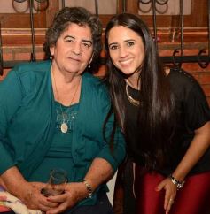 Foto de la galería: Silvina Dávalos festejó el cumple con su gente querida